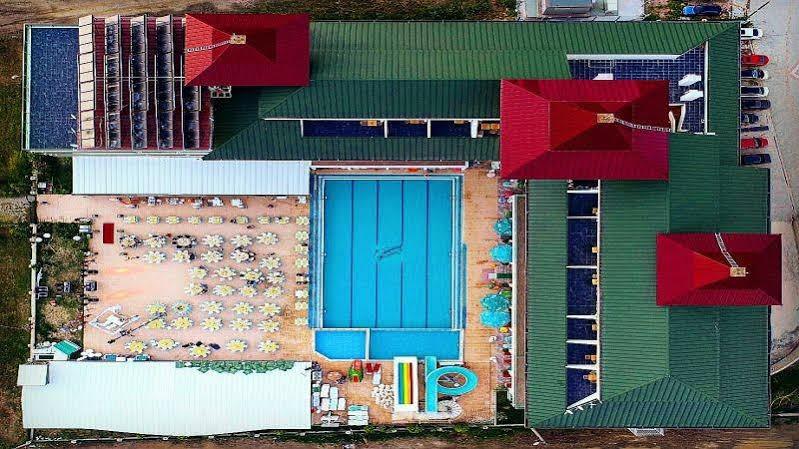 Ceti̇N Presti̇Ge Resort Ocaklar Bagian luar foto